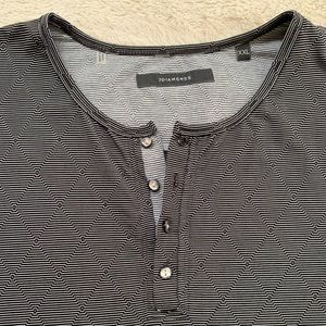 7 Diamonds long sleeve like new!